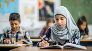 Read more about the article Empowering Muslim Students in STEM: How ICE Islamia School is Bridging the Gap